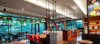 Qiandao Lake Deefly Lake View Holiday Hotel - Package