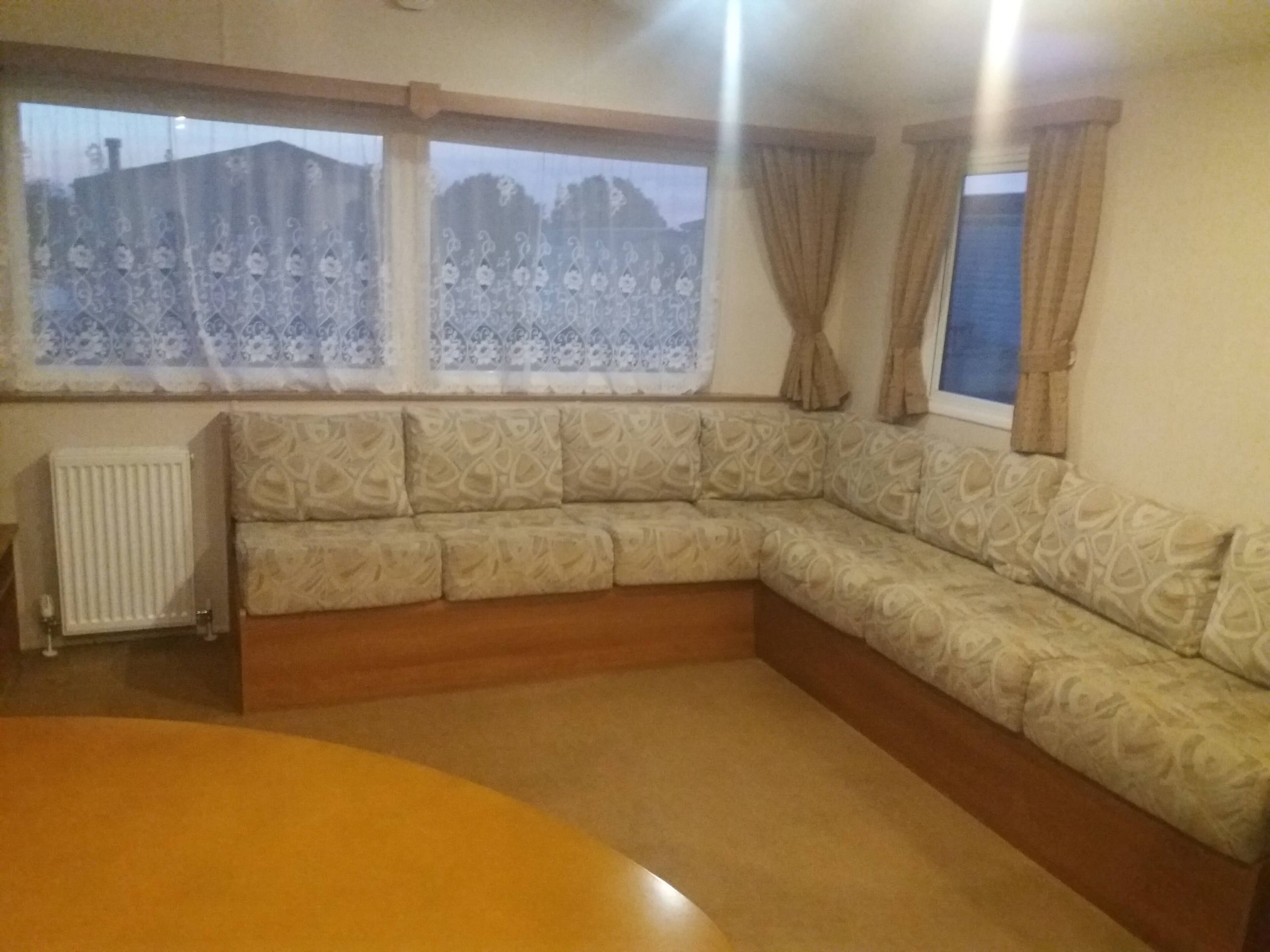 Beautiful 3-Bedrooms Static  Caravan Holiday Home