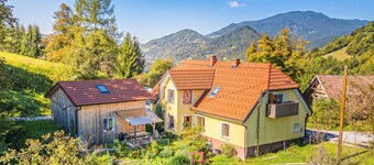 Farmhouse Blackberry Pool&Wellness, Vransko, Slovenia