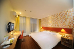 Room - Home Inn Hotel Beijing Zhongguancun Landianchang (Beijing)