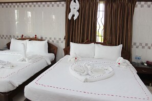 Ropa de cama de alta calidad, cubrecamas y colchones con pillow-top 