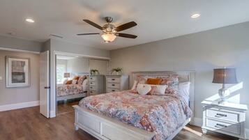 5 bedrooms, iron/ironing board, free WiFi, bed sheets