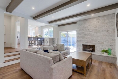 Serene Upgraded Home: Pool w/Gate, Game Room