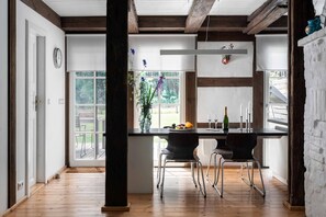 Imagen sin descripción, 5 de 42, botón