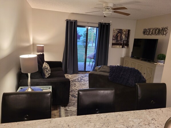 تلفزيون ذكي