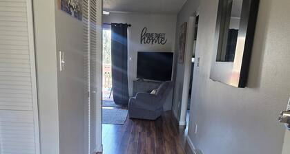 Lee's Helena Hideout