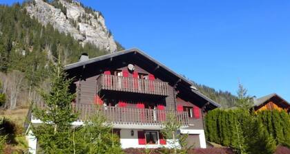 Le Jet d'Eau 19 by Interhome