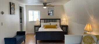 Whitewater Boaters' Delight...Studio very near the South Fork American River.