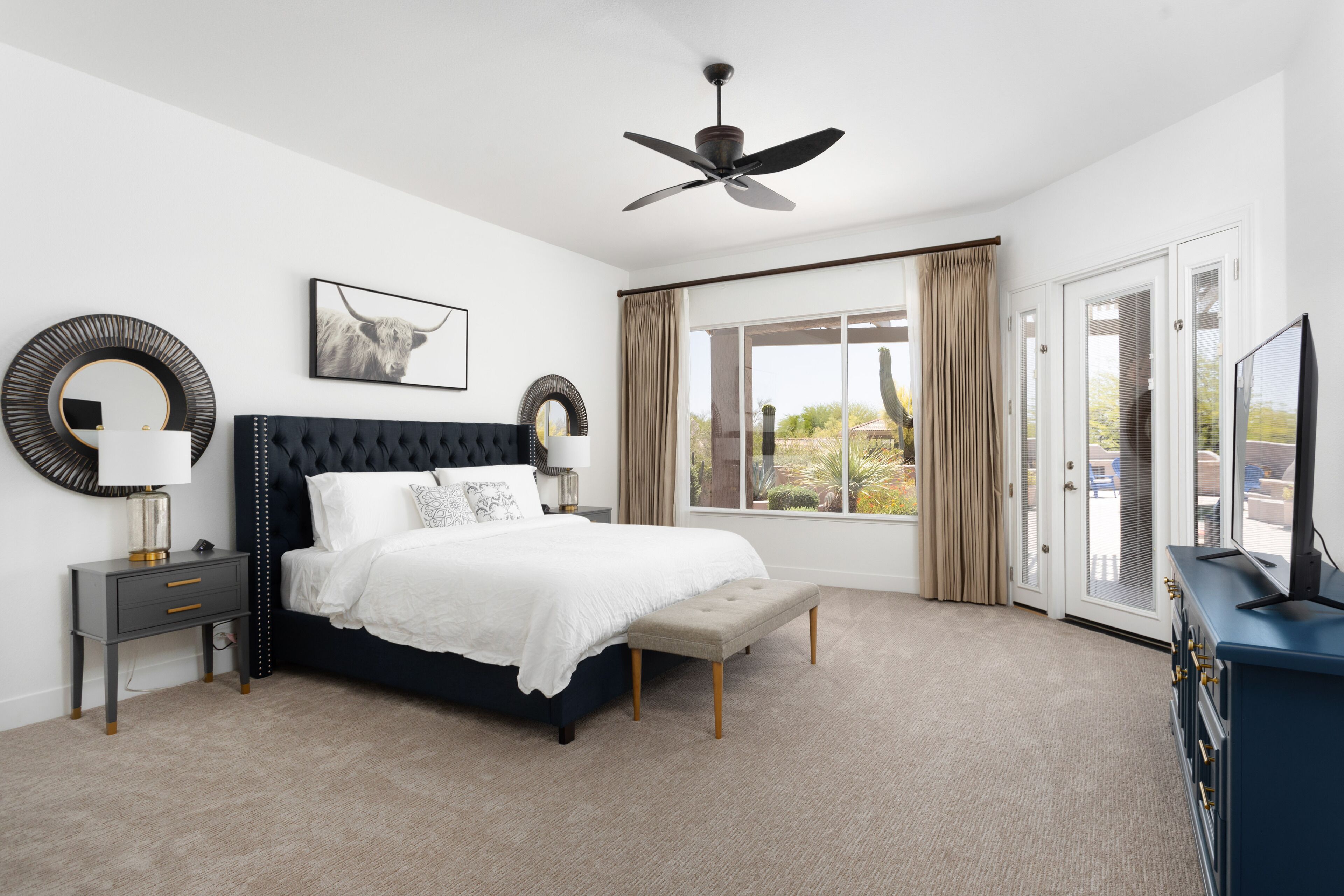 Serene desert views and private pool! Lariat Lane