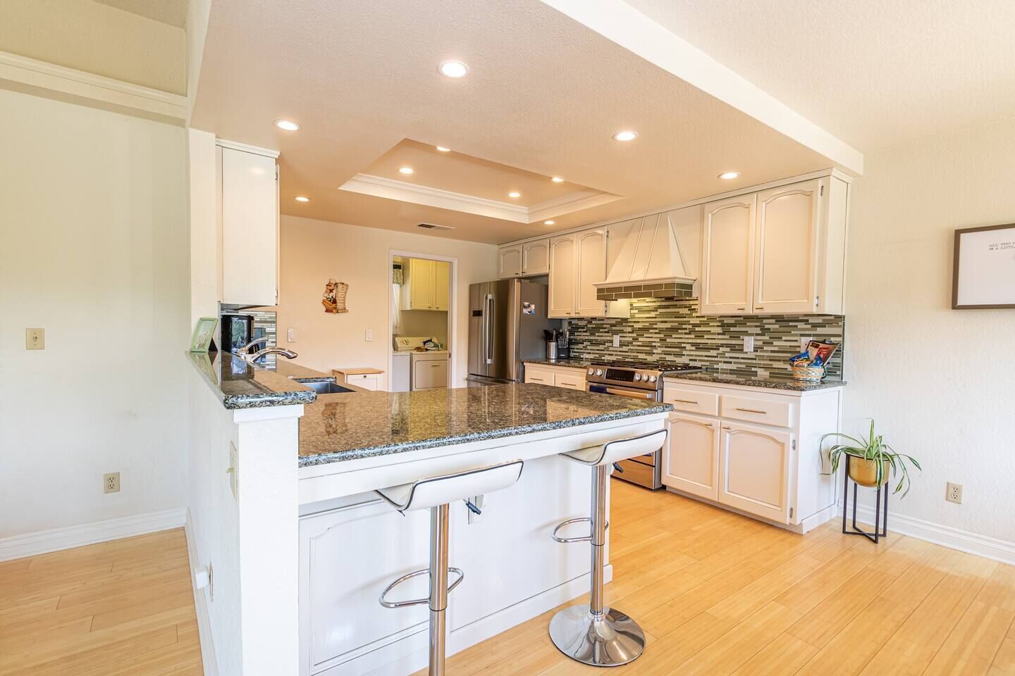 Spectacular Views w/ Hot Tub -Yosemite & Bass Lake