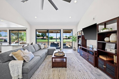 Remodeled Condo at Rancho Las Palmas! Fairway & Mountain Views!