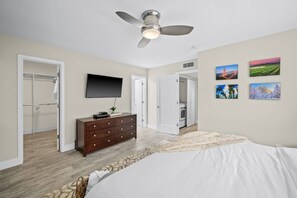 3 bedrooms, iron/ironing board, free WiFi, bed sheets