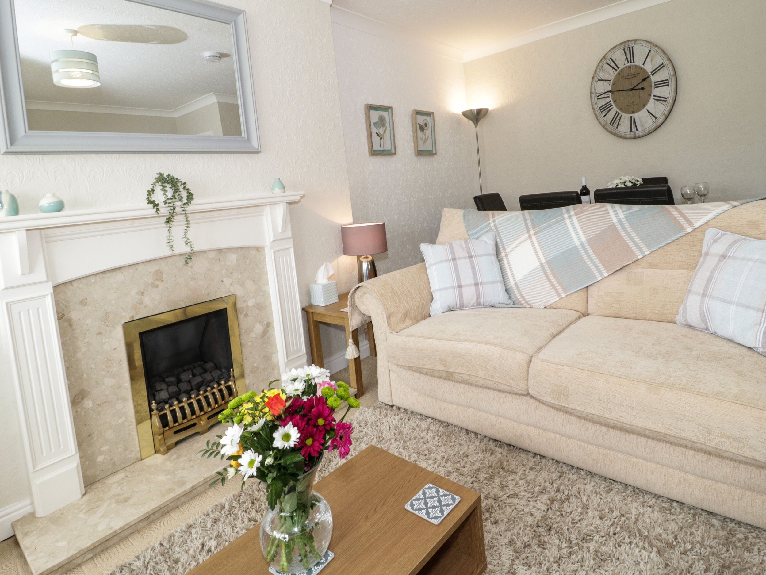 BRYN HAFOD, pet friendly, with a garden in Deganwy