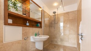 Appartement | Badkamer