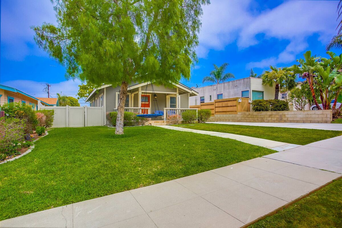 New Listing - Beach Break Front is a 3 bedroom, 1 bath updated quintessential Ocean Beach Cottage.