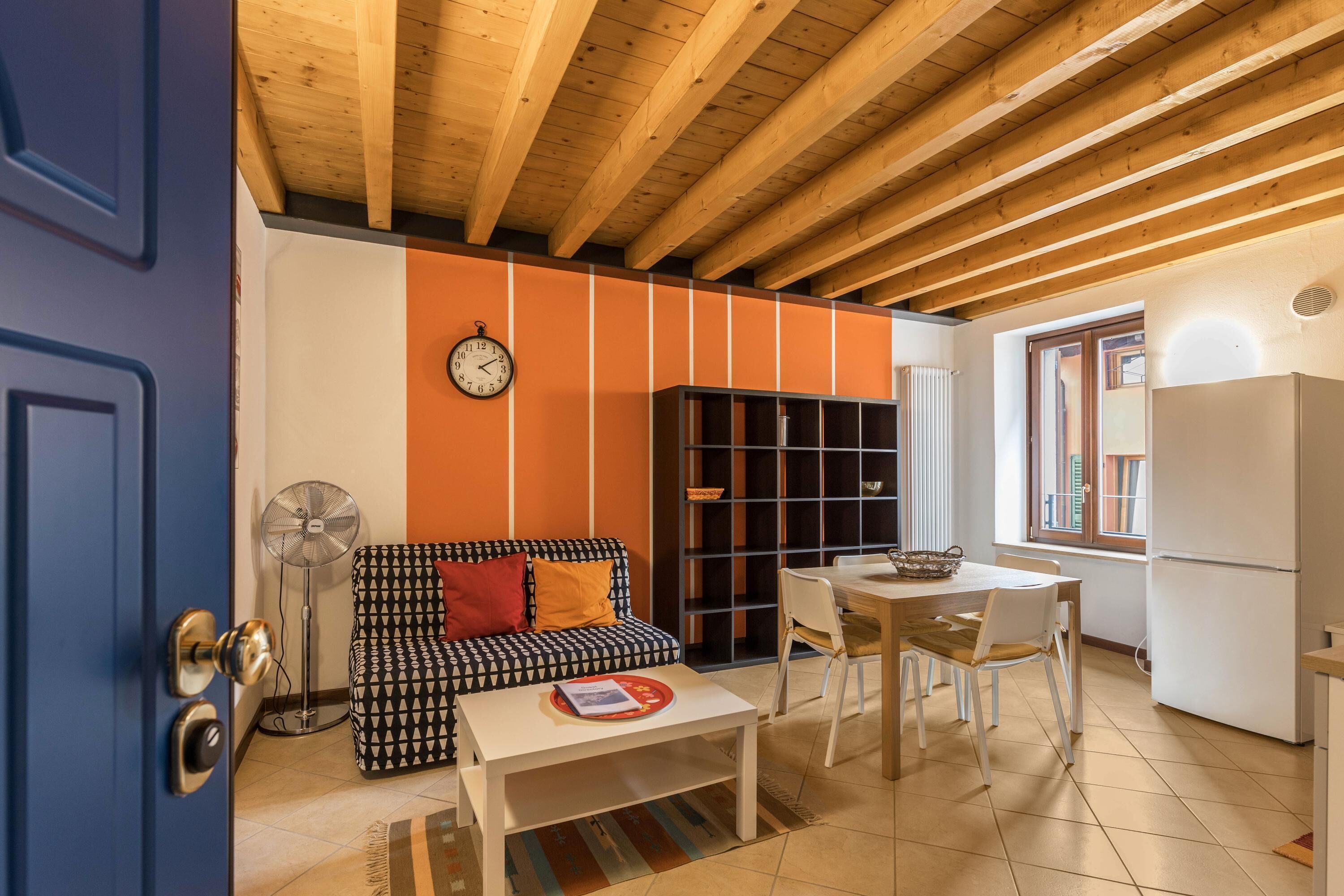 Vacation Apartment “Le Pleiadi Merope” with Wi-Fi & A/C