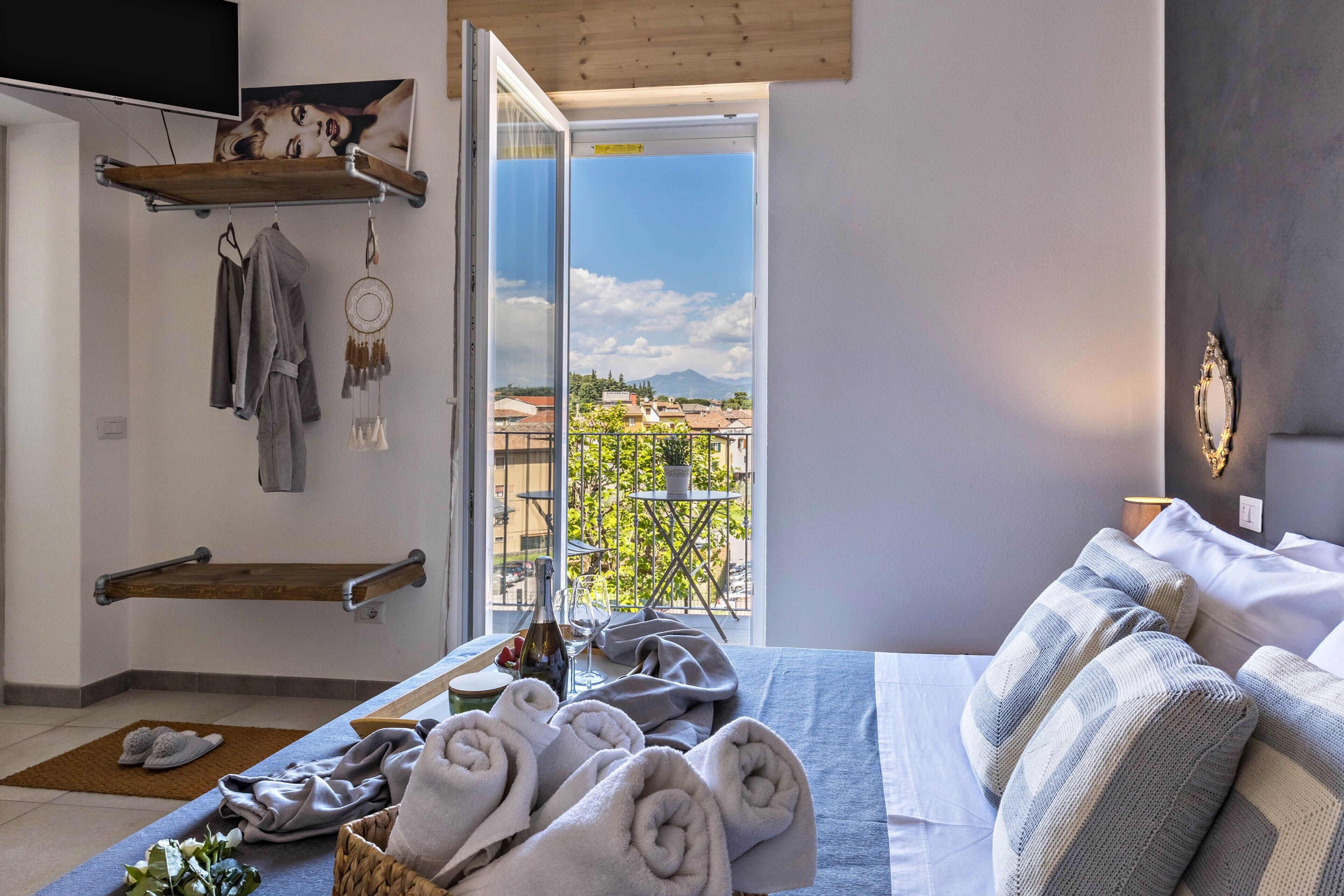 4 Schlafzimmer, Bügeleisen/Bügelbrett, kostenloses WLAN, Bettwäsche