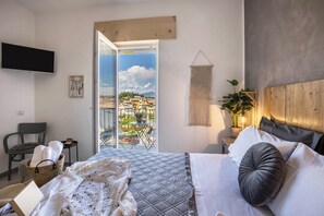 4 dormitorios, tabla de planchar con plancha, wifi gratis y ropa de cama
