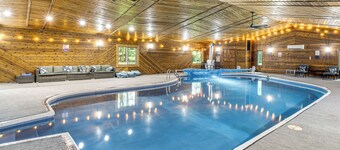 Featured on TV! Epic Indoor Pool • Sleeps 24