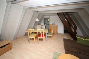 TV - Nur Dach Haus 13 (Kinding)