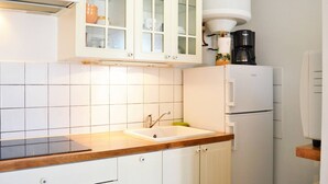 Uklassifisert bilde, 3 av 16, knapp