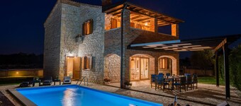 Villa Mani with 4 bedrooms