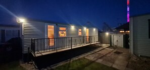 Apartment, Multiple Beds | Exterior