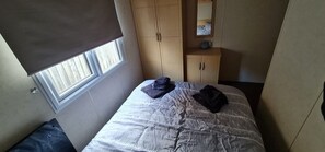 Apartment, Multiple Beds