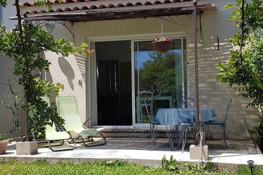 Charming Rental - Outdoor SPA - Air Conditioning - at the foot of Mont Ventoux