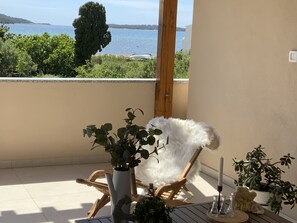 Interior - The Sunset horizon (Krapanj)