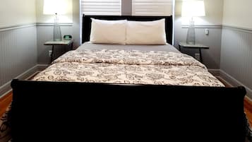1 bedroom, iron/ironing board, travel cot, free WiFi