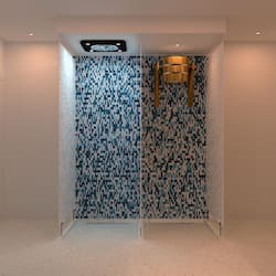 Couples treatment room(s), sauna, steam room, body treatments