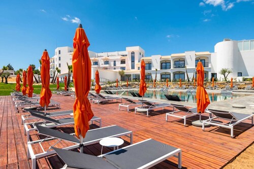 Regency Salgados Hotel & Spa