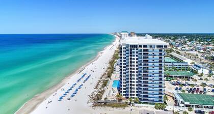 Emerald Water & Sugar White Sand Awaits You! Beachfront Condo, Pool & Tiki Bar