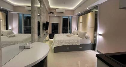 Cosmy Benson Apartment at Pakuwon Mall