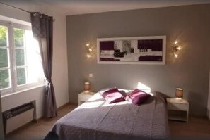 4 bedrooms, free WiFi