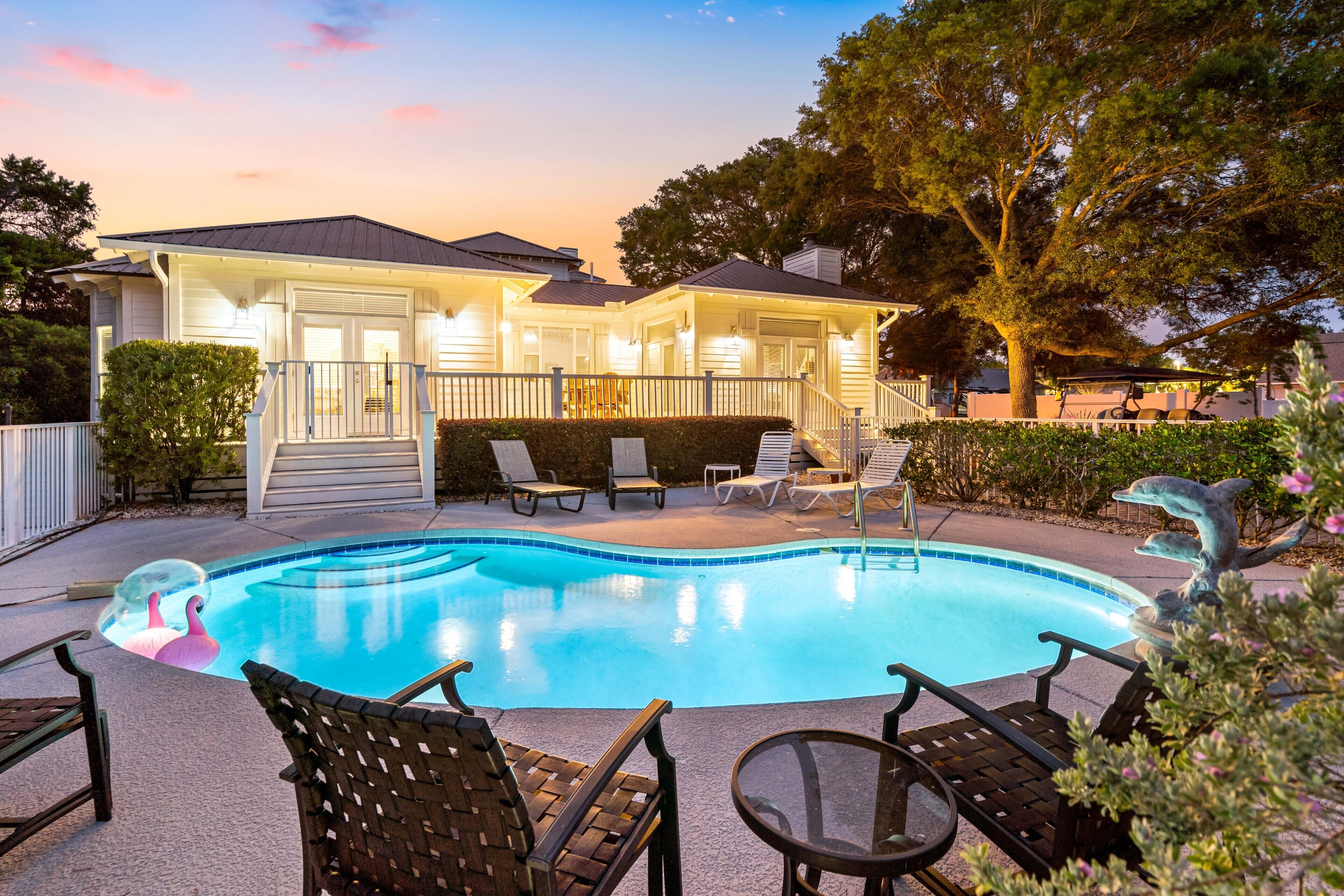16 OVERLOOK-  4 BEDROOM PRIVATE POOL GOLF CART