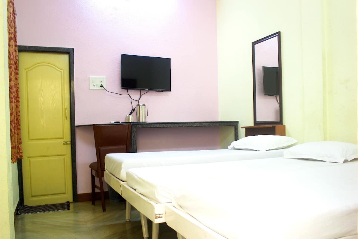 Standard Double Room | Bed sheets