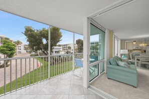 Property grounds - Island Beach Club #210A is a 2/2 vacation rental on Sanibel Island. (Sanibel)