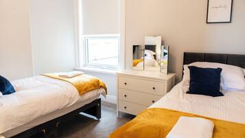 1 bedroom, iron/ironing board, free WiFi