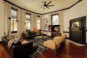 Nicht klassifiziertes Bild, 2 von 40, Schaltfläche