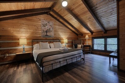 The Roost - On The Toccoa River