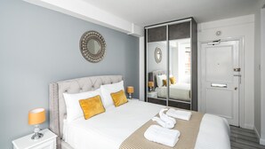 Leilighet (0 Bedroom) | Strykejern/-brett, wi-fi (inkludert) og sengetøy