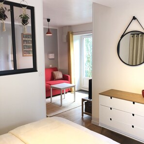 1 Schlafzimmer, Bügeleisen/Bügelbrett, Reisekinderbett, kostenloses WLAN