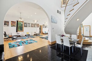 Villa, Multiple Bedrooms | Interior