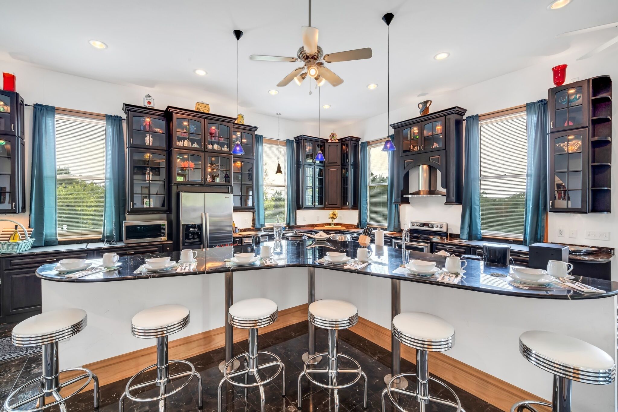 Villa, Multiple Bedrooms | Private kitchen | Mini-fridge, microwave, oven, dishwasher