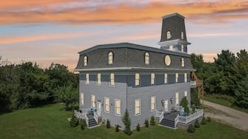 Villa, Multiple Bedrooms | Exterior