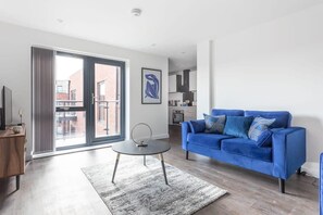 TV, Netflix, streaming services, offices