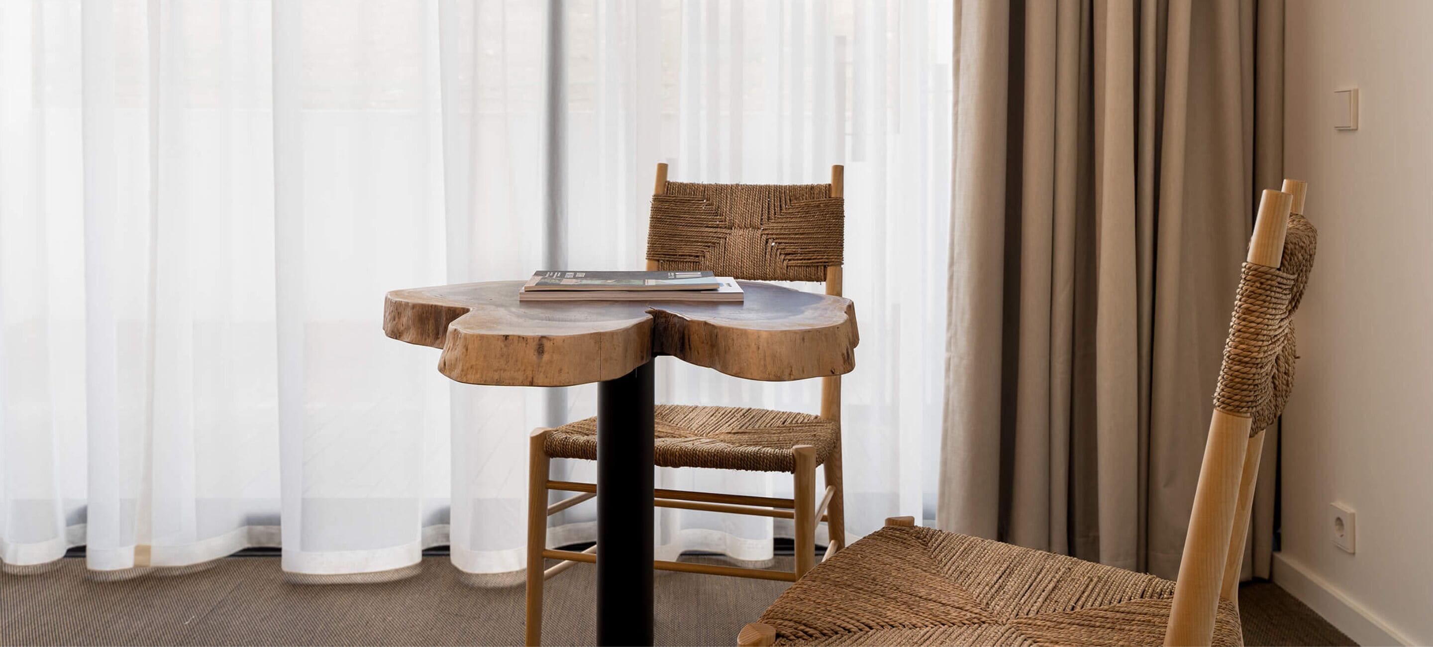 family room, terrace (countryside) | 3 bedrooms, in-room safe, blackout curtains, rollaway beds