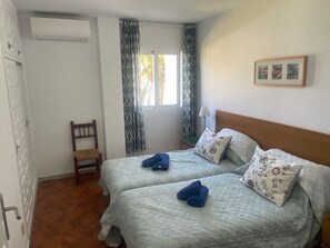 1 chambre, fer et planche Ă repasser, accĂšs au Wi-Fi (inclus)